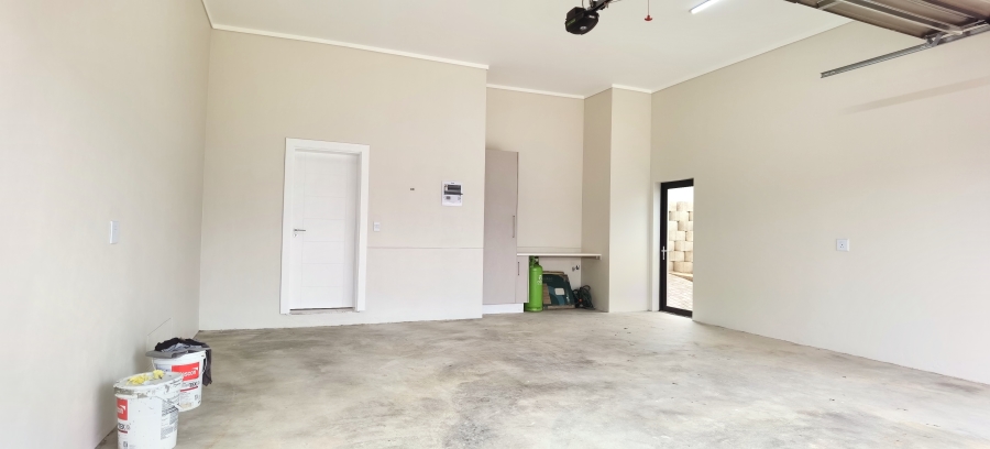 3 Bedroom Property for Sale in Outeniquasbosch Western Cape